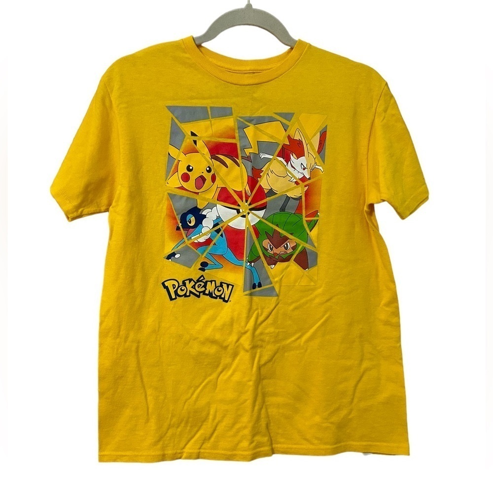 NWOT POKÉMON YOUTH TEE